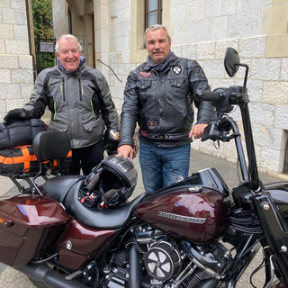 Le frère Dominique en excursion à moto