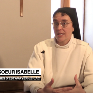 Nos sœurs à la télévision