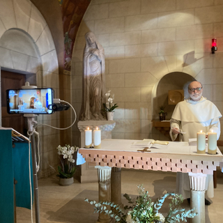 Vidéo : la messe en direct de l'église St-Paul à Cologny